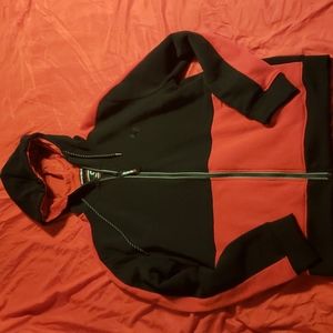 Akademiks Mens Sweater/Hoodie size L